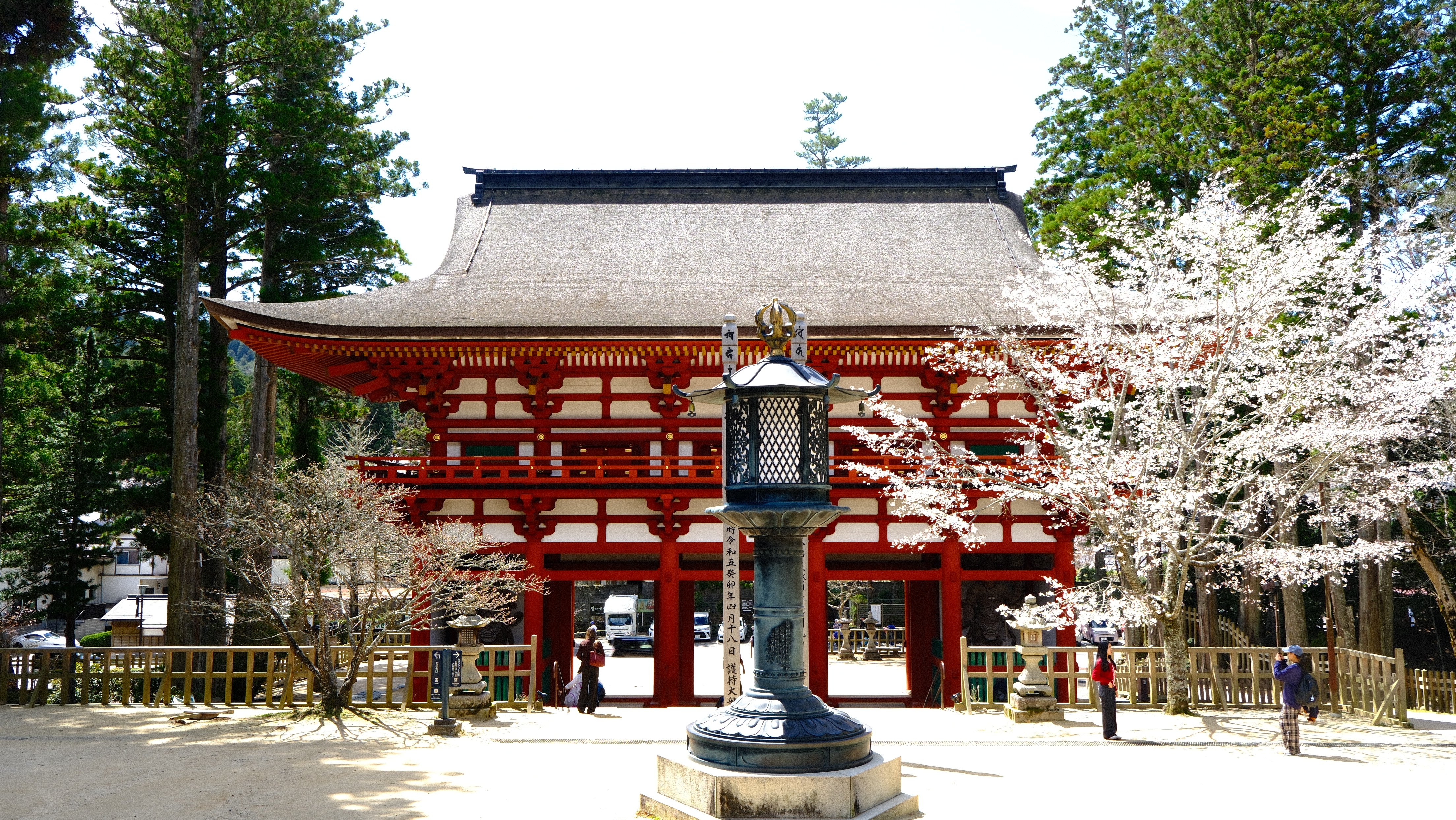 Spiritual Pilgrimage to Mount Koya-SHUN NAVI
